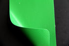 China PVC verde/branco da prova de fogo revestiu a tela de encerado para a cortina lateral 30*30 distribuidor 